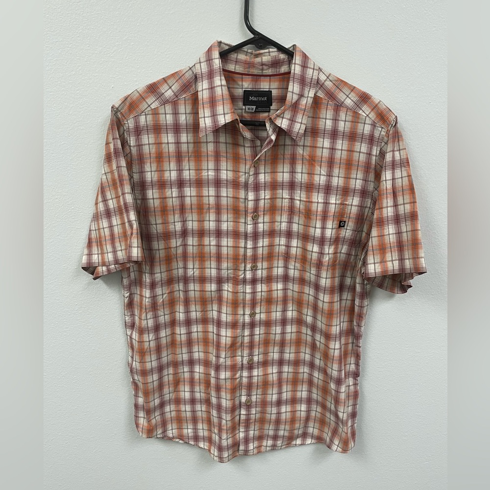Marmot shirt.  Medium. Excellent condition.